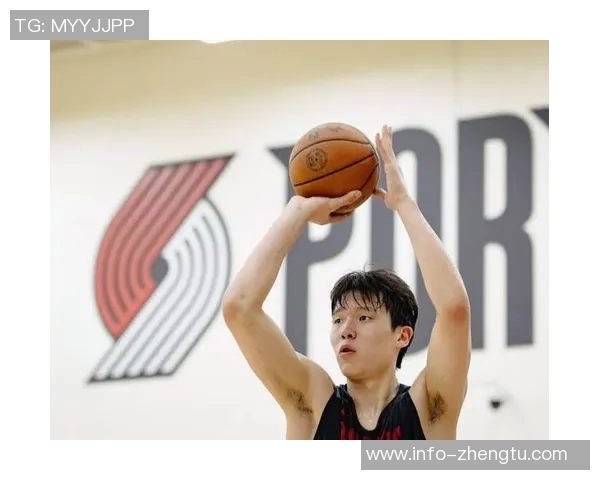 比卢普斯称赞杨瀚森篮板表现强调球队需加强篮下防守力度